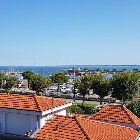 Petit Port - T3 Vue Bassin *