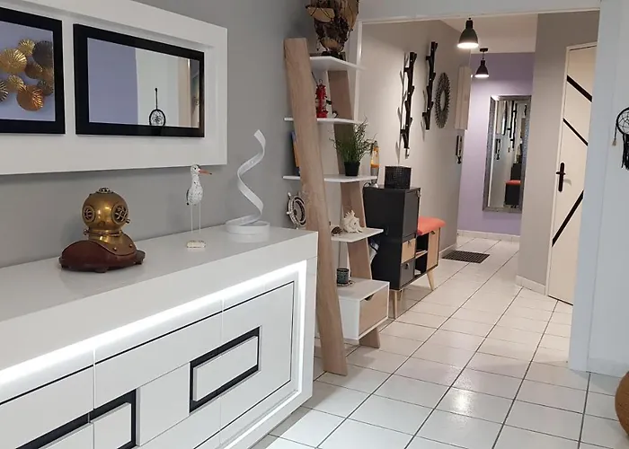 Petit Port - T3 Vue Bassin Appartement *